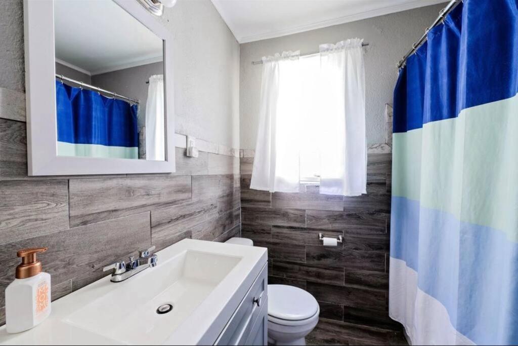 E, Memphis Home 5 Min From I240W Ngoại thất bức ảnh