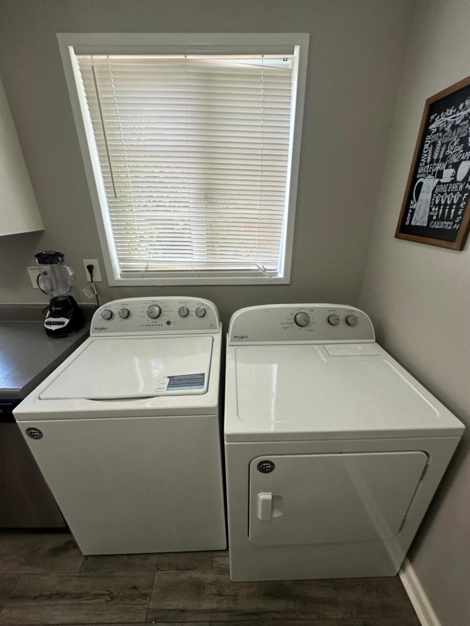 E, Memphis Home 5 Min From I240W Ngoại thất bức ảnh